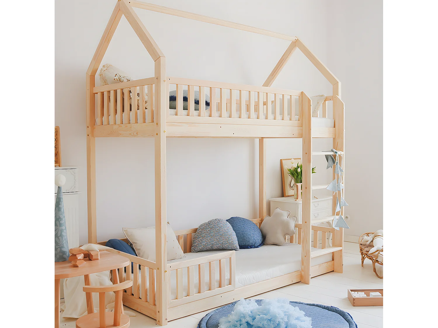 Lit cabane superposé 90x190 barrière et sommier inclus pieds 1 cm Daisy Bois