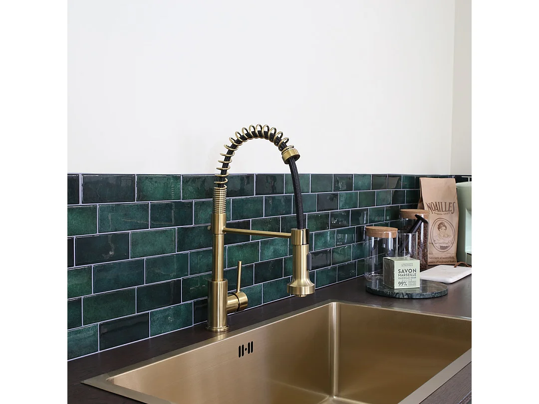 Plimo mitigeur évier à douchette mobile or brossé - Essebagno