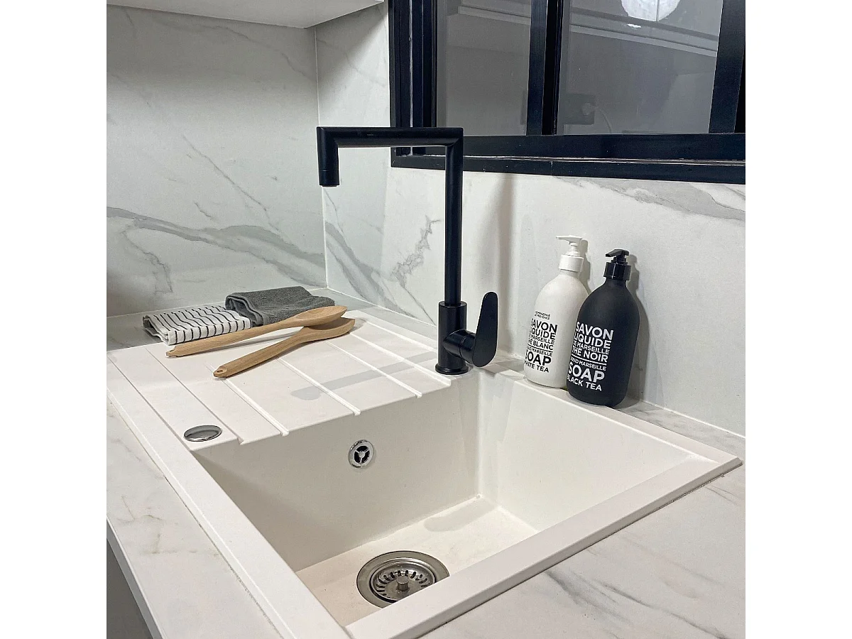 Fangolo Spültischarmatur in mattem Schwarz Essebagno