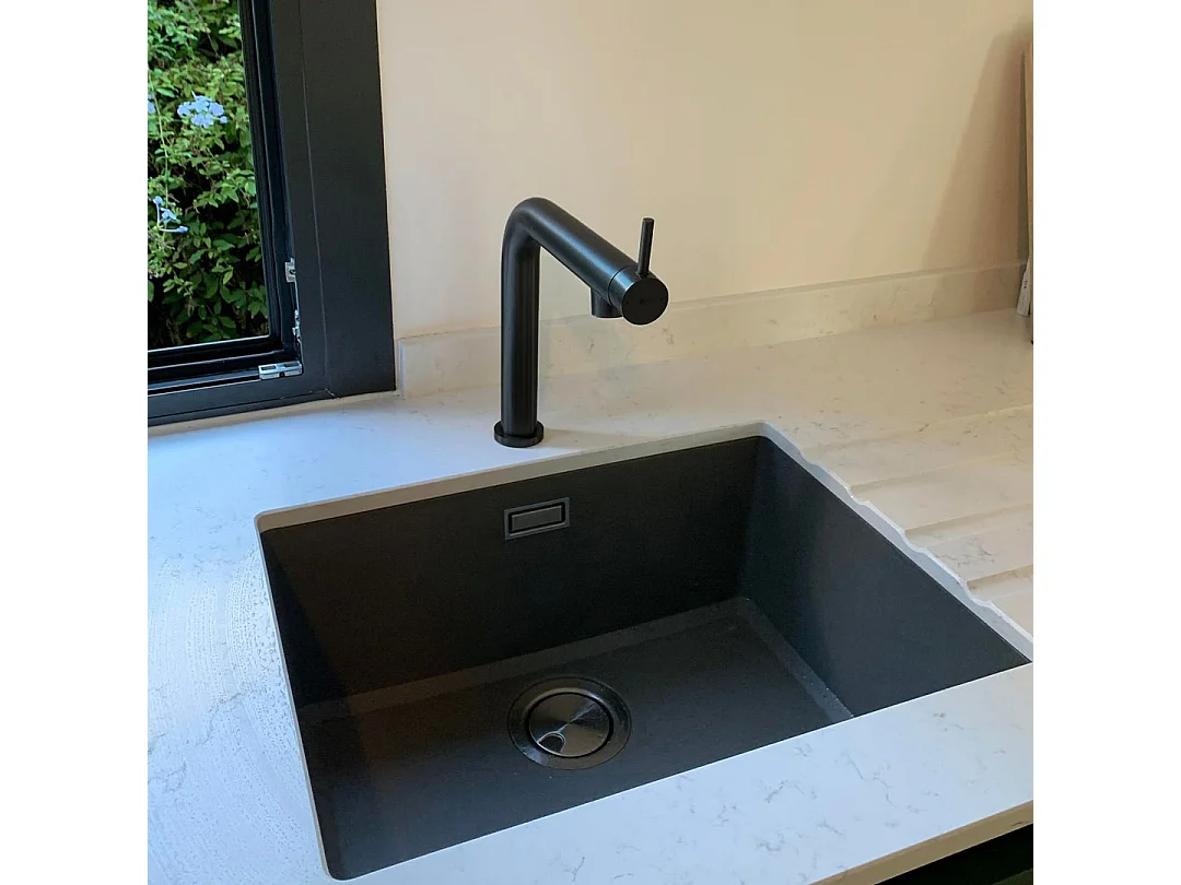 Magic Spültischmischer schwarz Essebagno