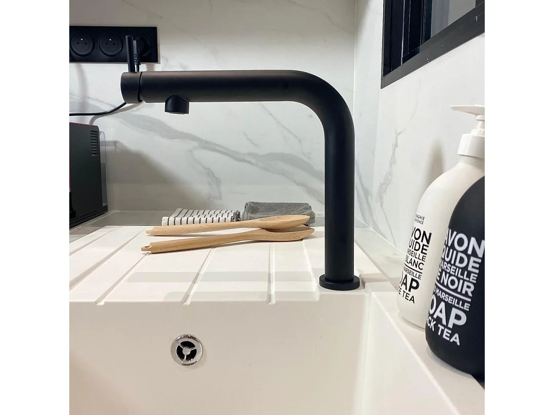 Magic Spültischmischer schwarz Essebagno