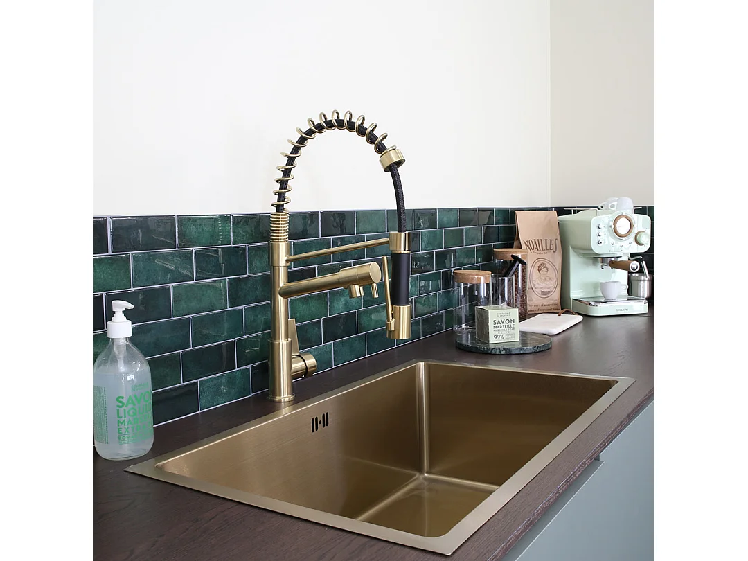 Big Hotto grifo con teleducha oro Essebagno