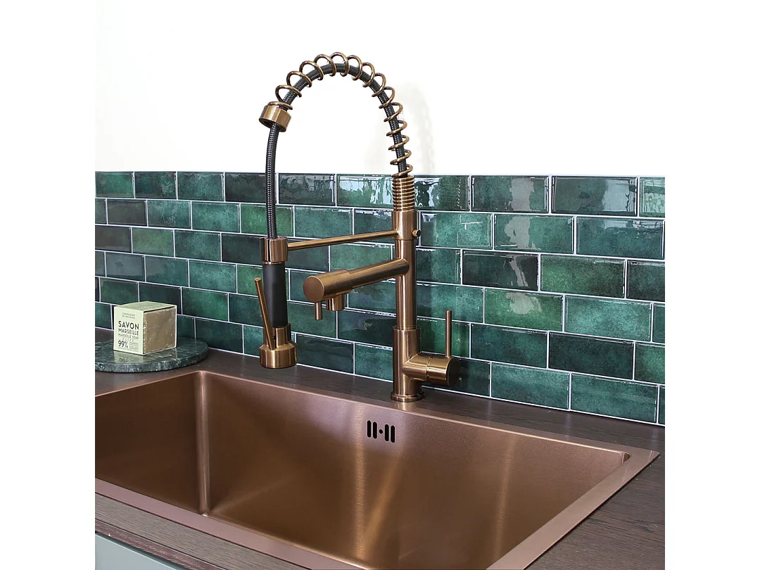 Big Pro Spültischarmatur mit Kupfer-Duscharmatur Essebagno