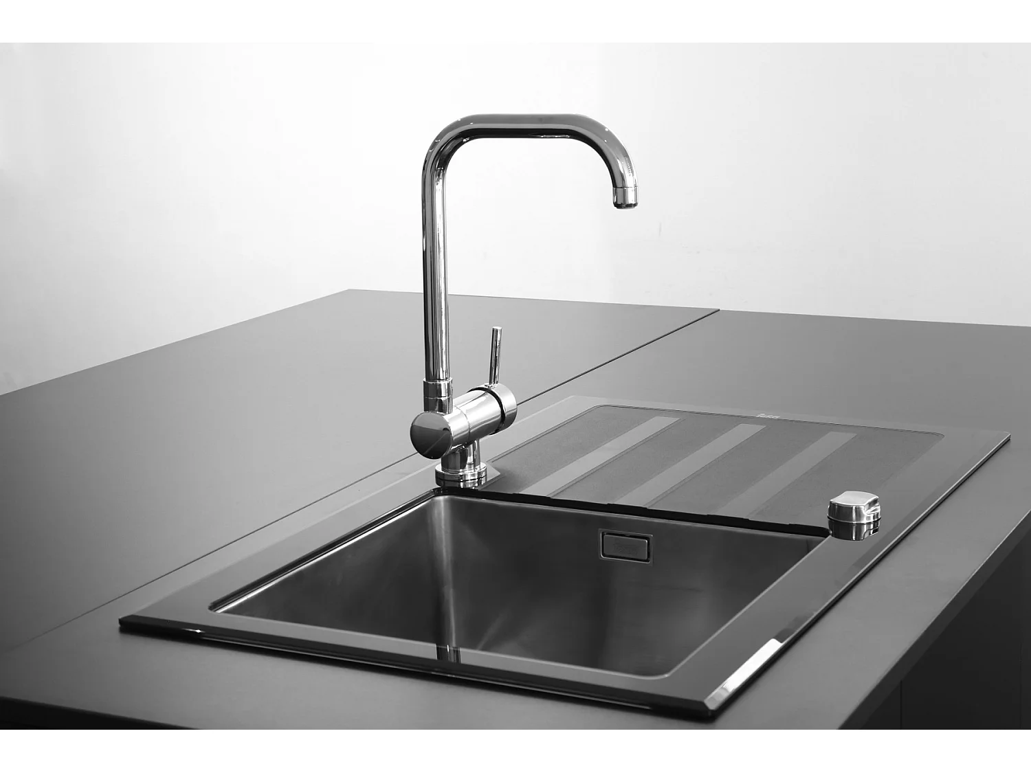 New Oslo mitigeur évier chrome rabattable ' spécial fenêtre' - Essebagno