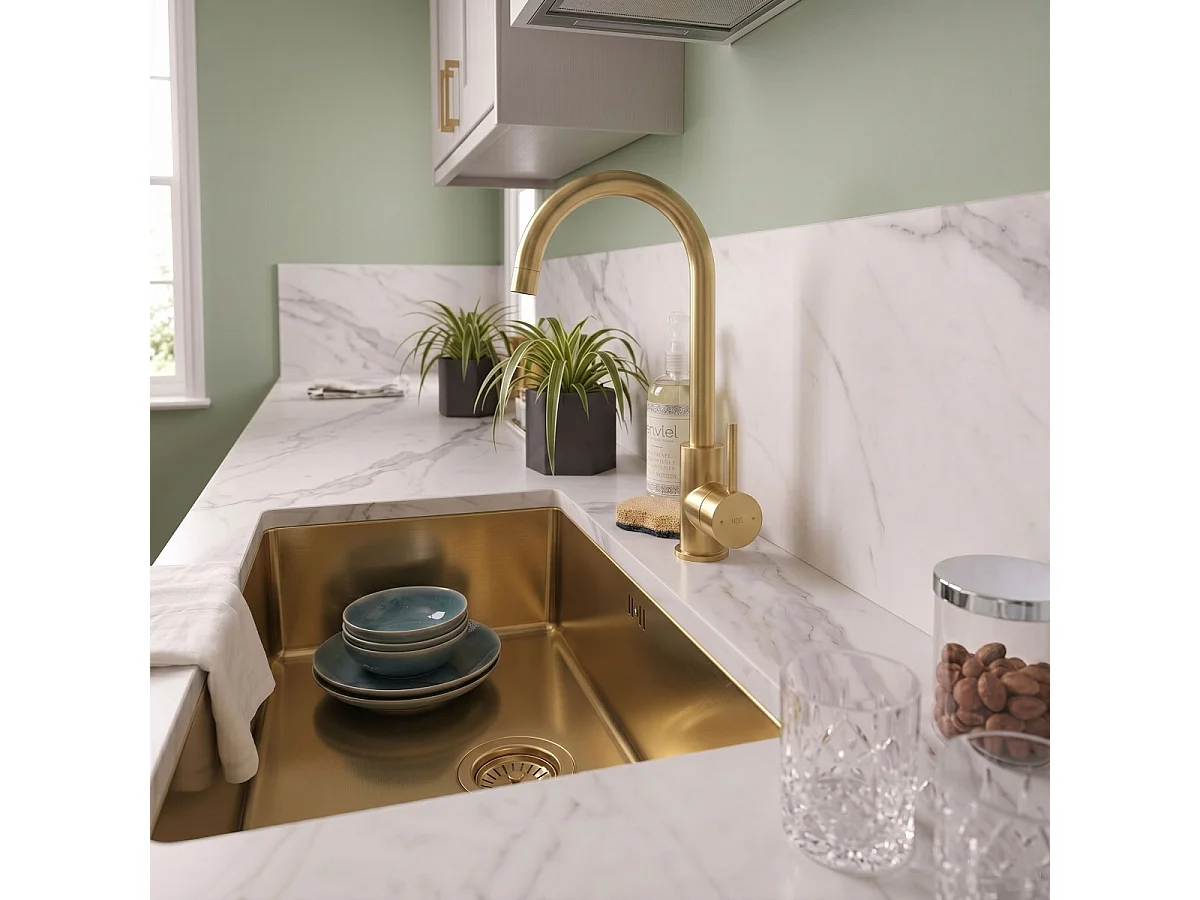 Kiwo misturador para lava-loiça ouro escovado Essebagno