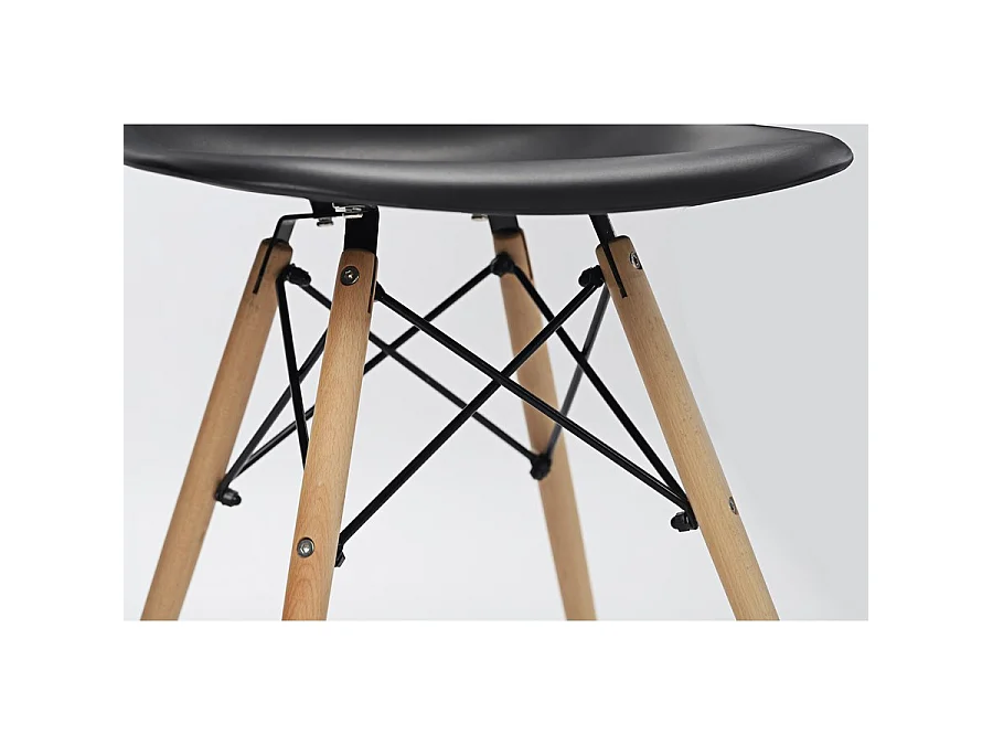 WeHome - Chaises design noires Ester : offre pour 4 pièces