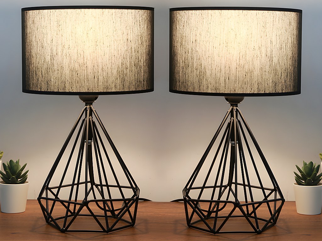 Zestaw 2 lamp stołowych z czarnego metalu z abażurem z czarnej tkaniny ...