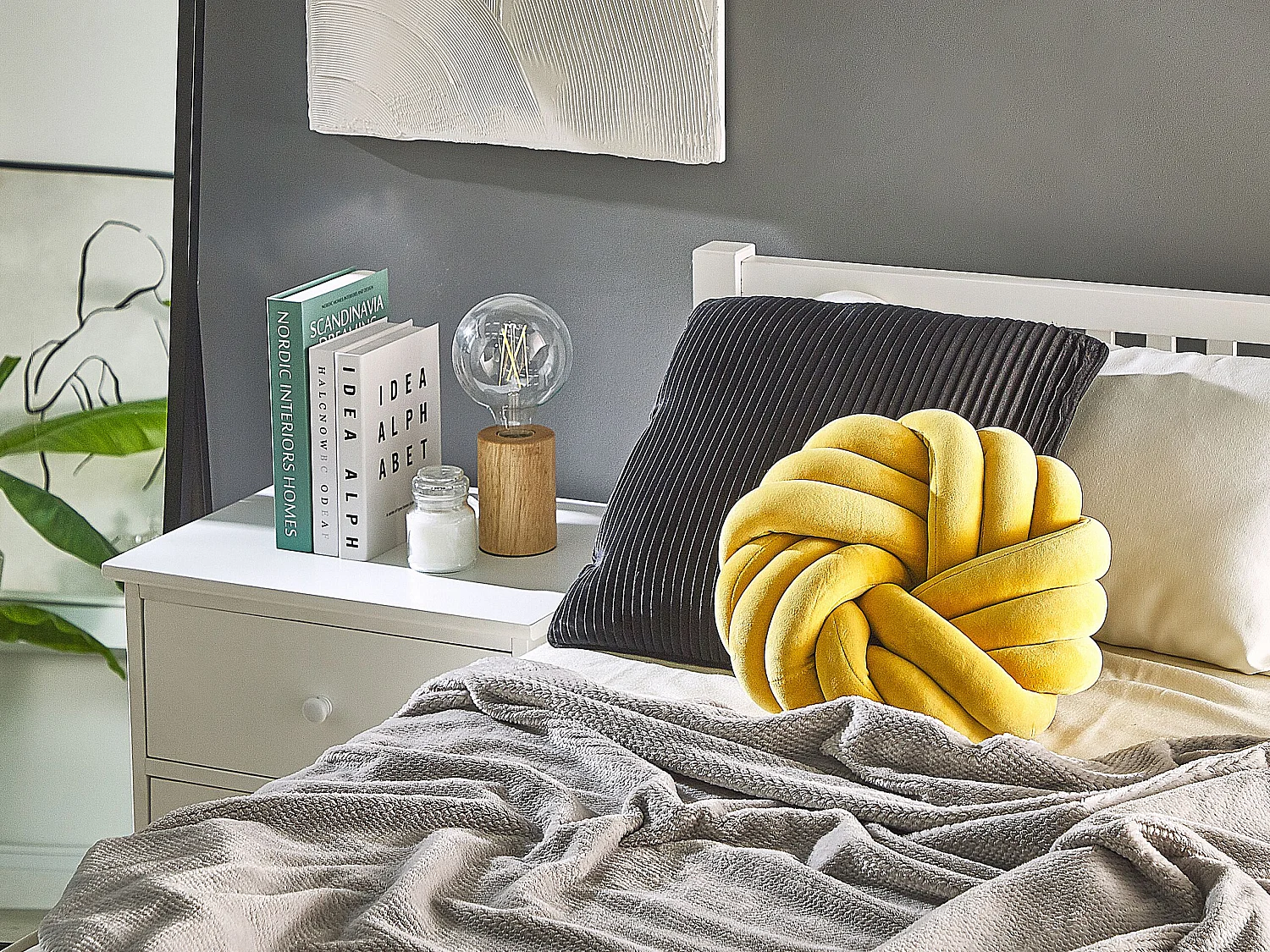 Cuscino decorativo AKOLA Velluto 30 x 30 cm Senape Tinta unita