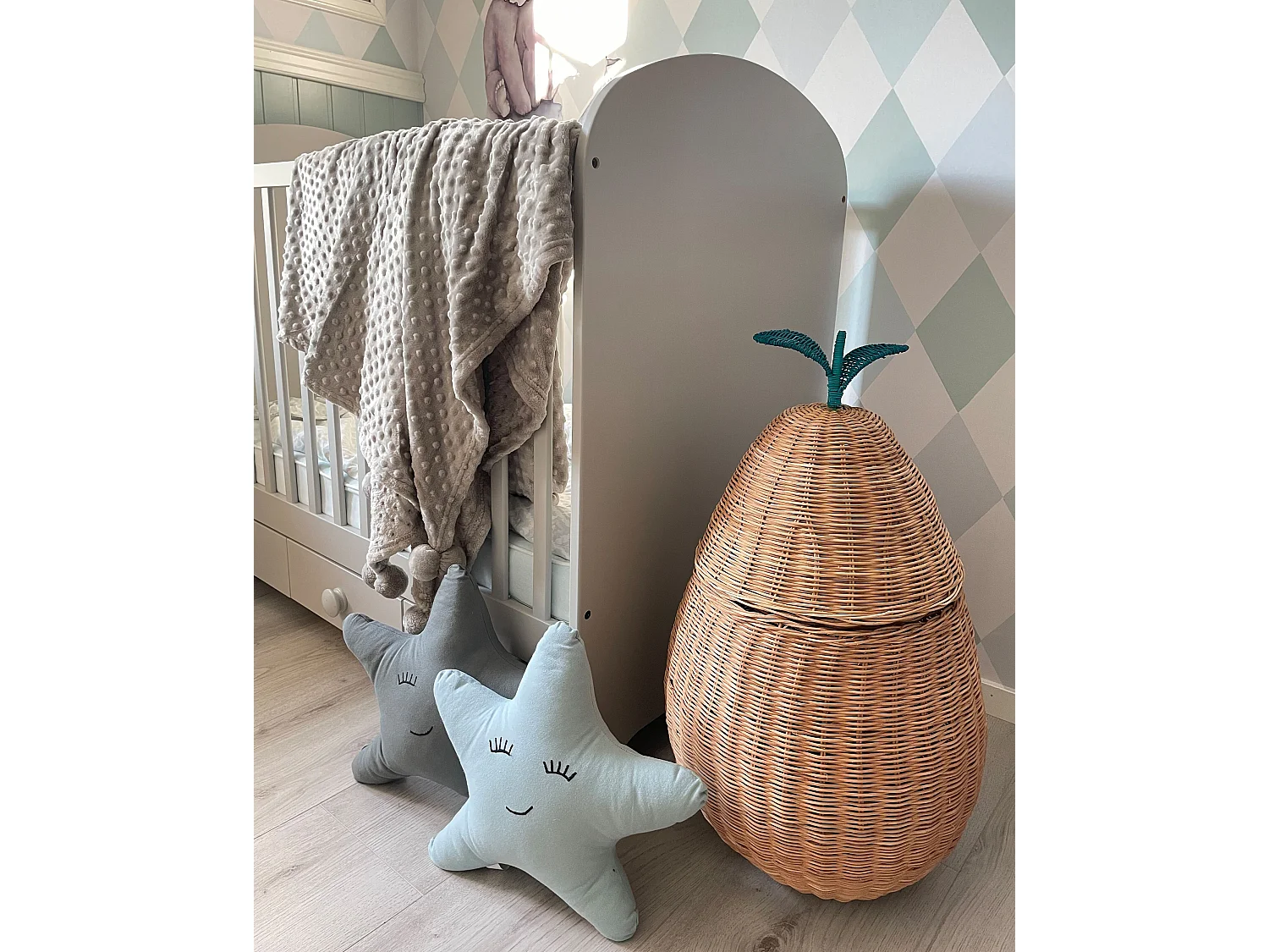 Cuscino per bambini a stella 40 x 40 cm grigio BHOPAL