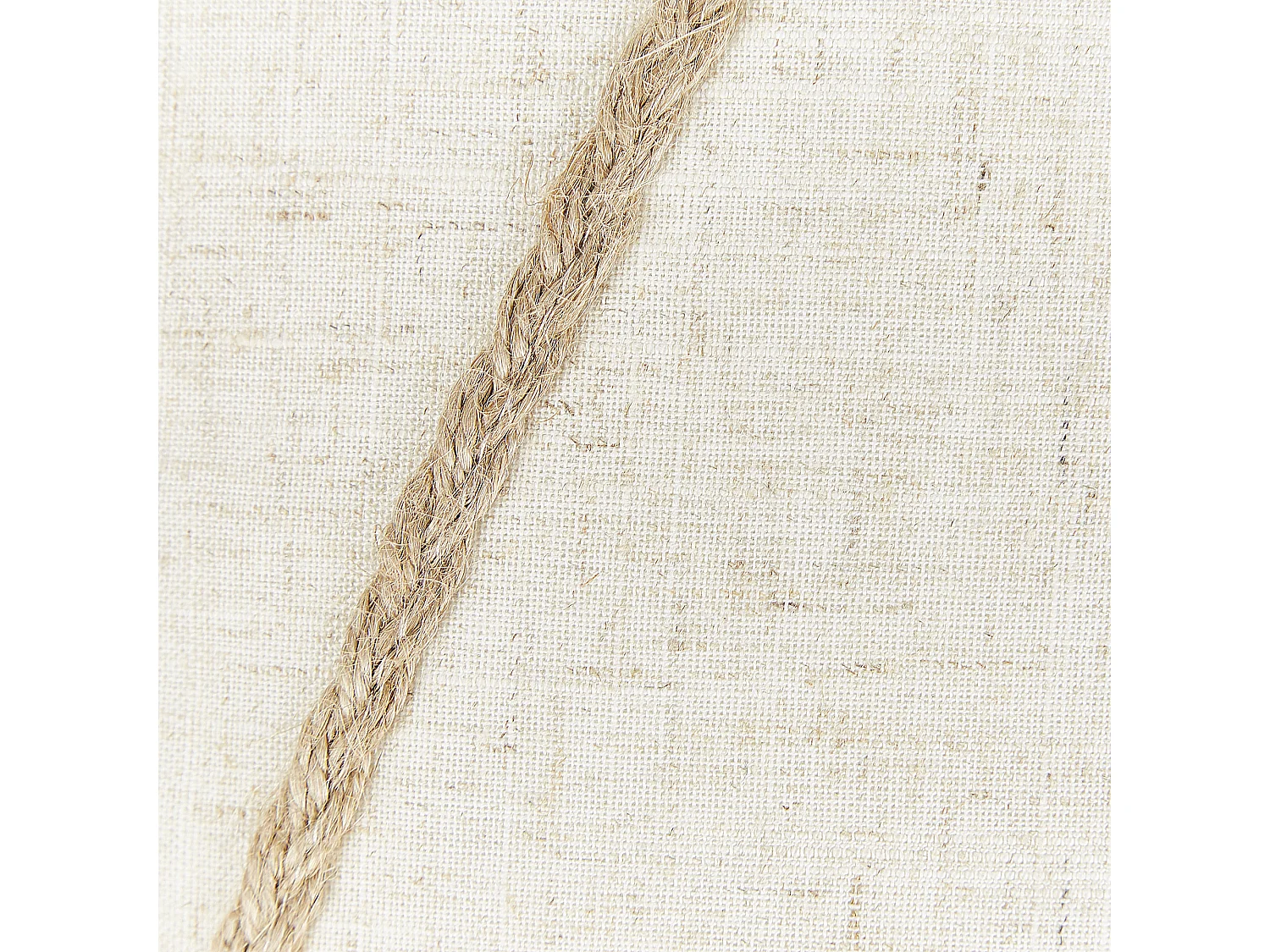 Dekokissen beige geometrisches Muster aus Juteseil 45 x 45 cm 2er Set Licuala