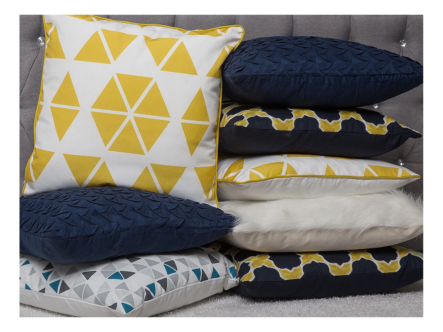 Lot de 2 coussins décoratifs PANSY 45 x 45 cm Jaune Motif géométrique