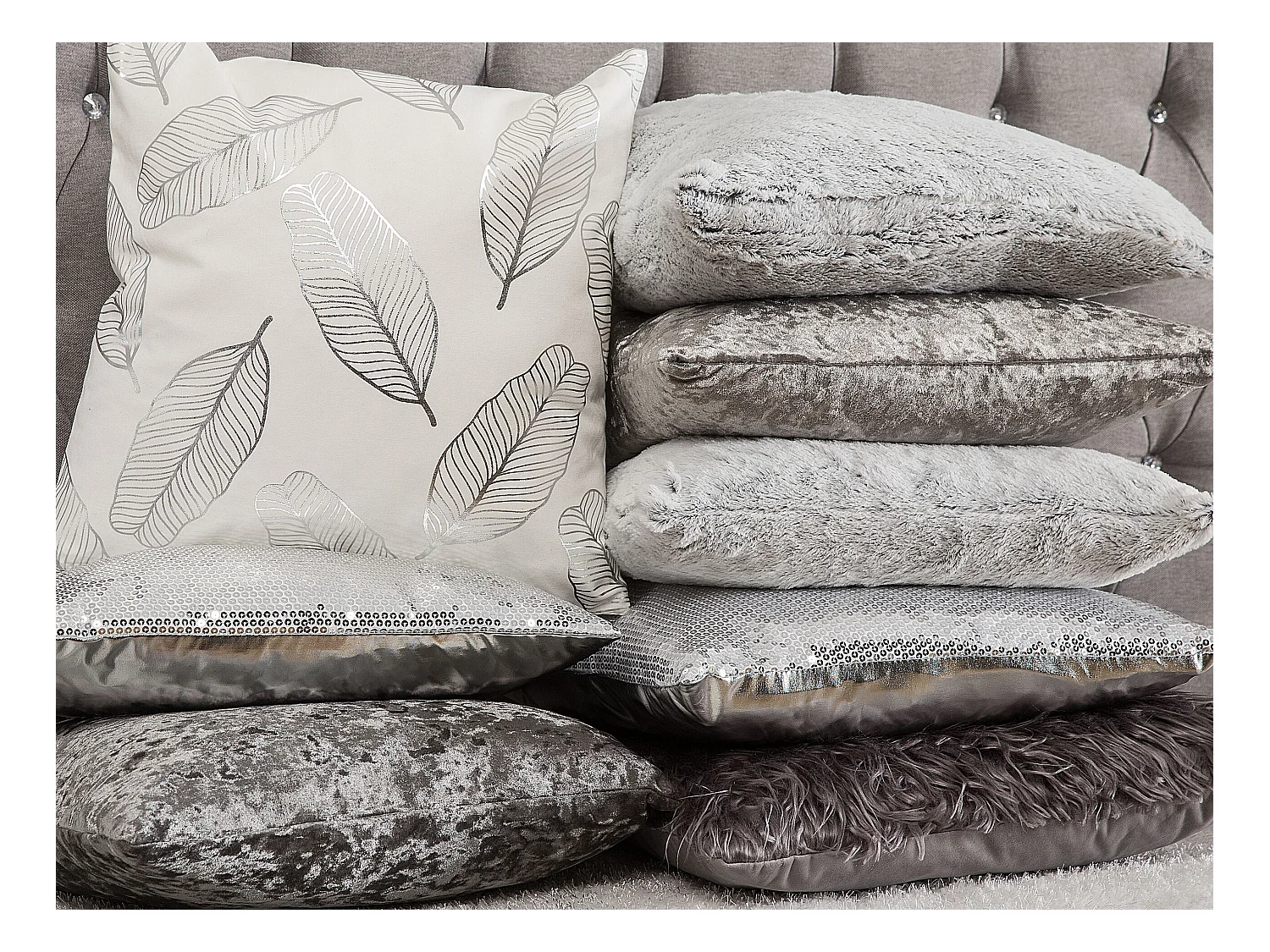 Set van 2 decoratieve kussens CLEMATIS Nepbont 45 x 45 cm Lichtgrijs Effen