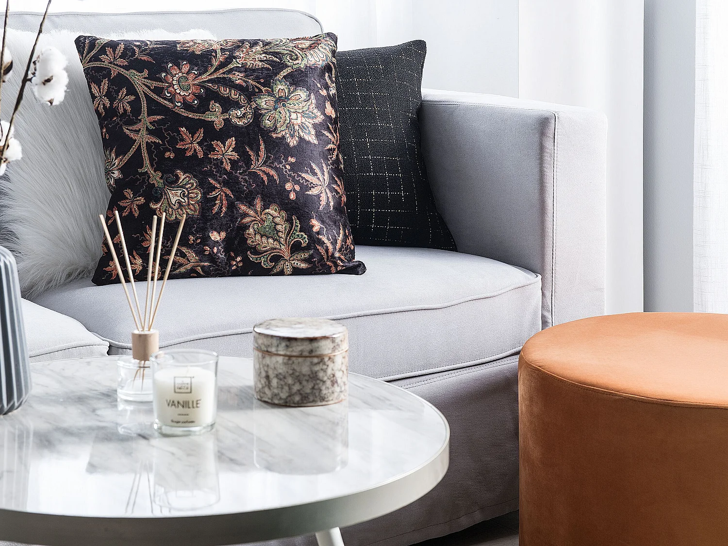 Lot de 2 coussins décoratifs KARUR Coton 45 x 45 cm Marron Motif floral