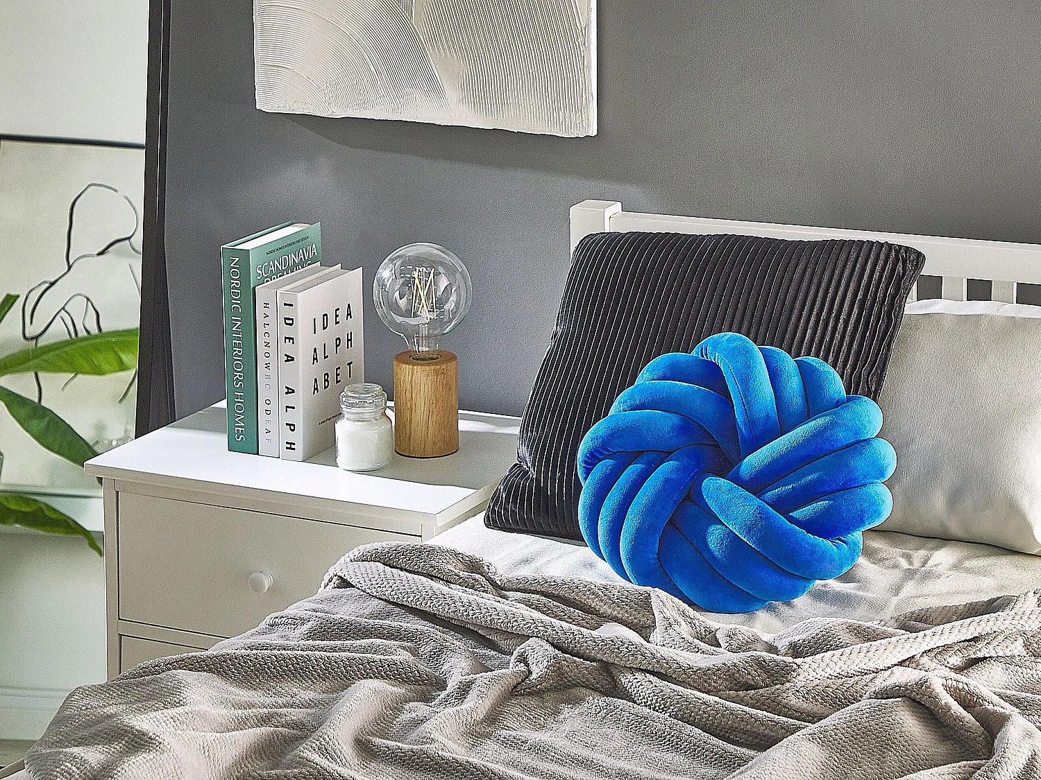 Throw Cushion AKOLA Velvet 30 x 30 cm Blue Solid