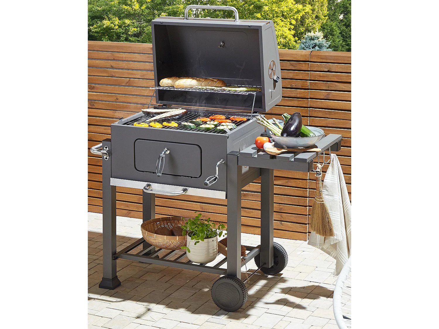 Houtskoolgrill voor buiten PAVLOF Metaal Zwart