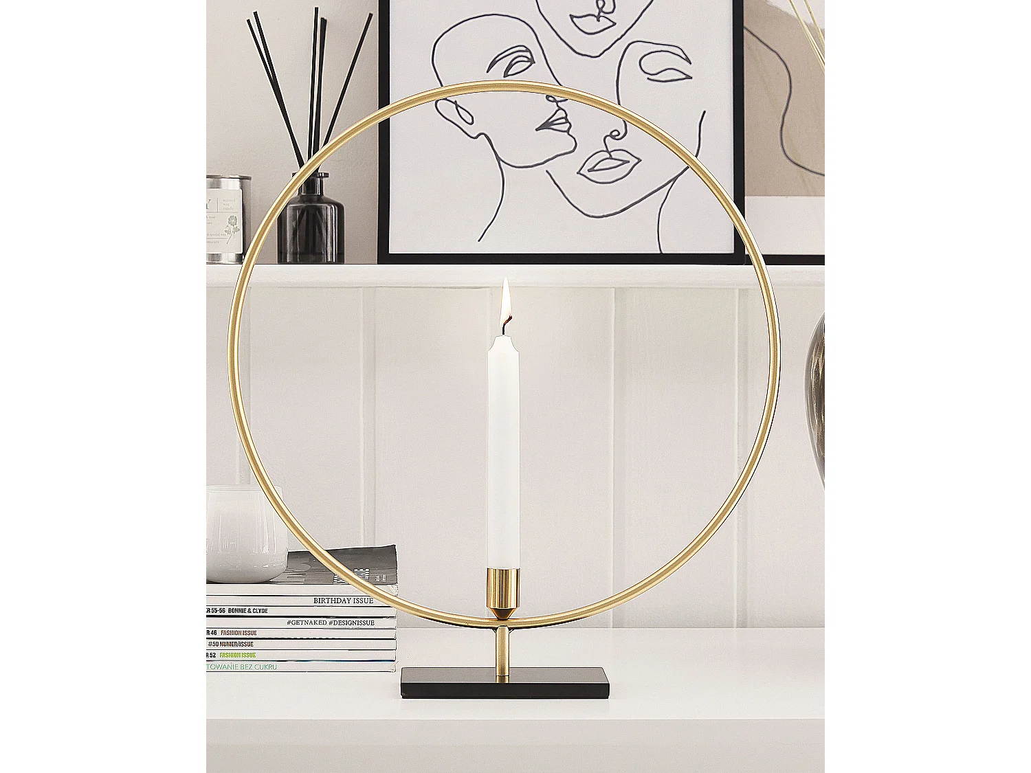 Moderner Kerzenständer in edlem Gold aus Metall Rund für 1 Kerze Seram