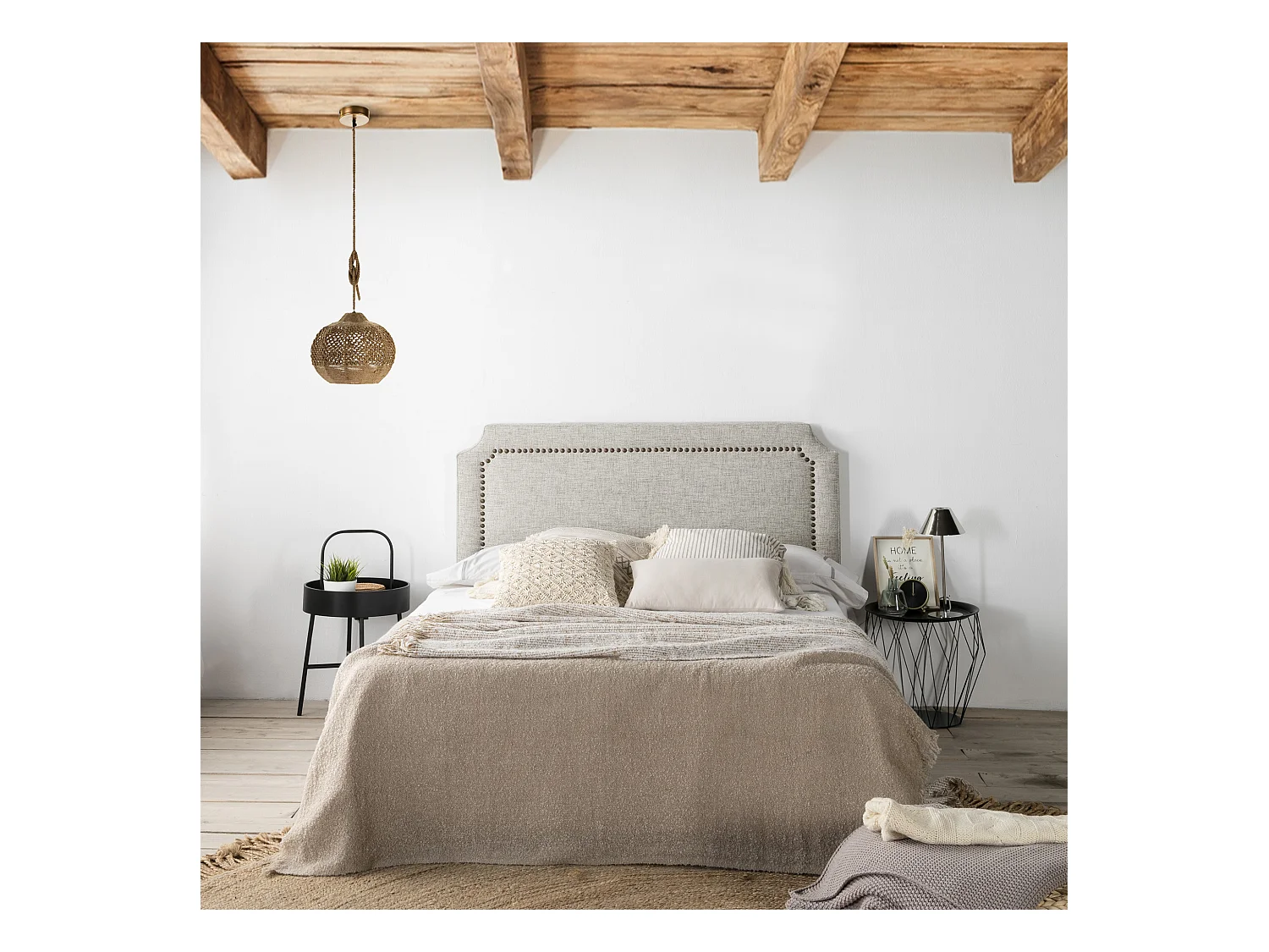 Cabecero tapizado Leonor 140 x 60 cm Gris, Tachuelas en Color Marrón, Grosor Total 8 cm