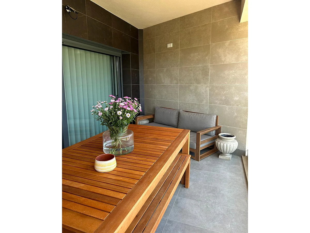 Tuintafel 190 x 105 cm Hout Lichte houtkleur MONSANO