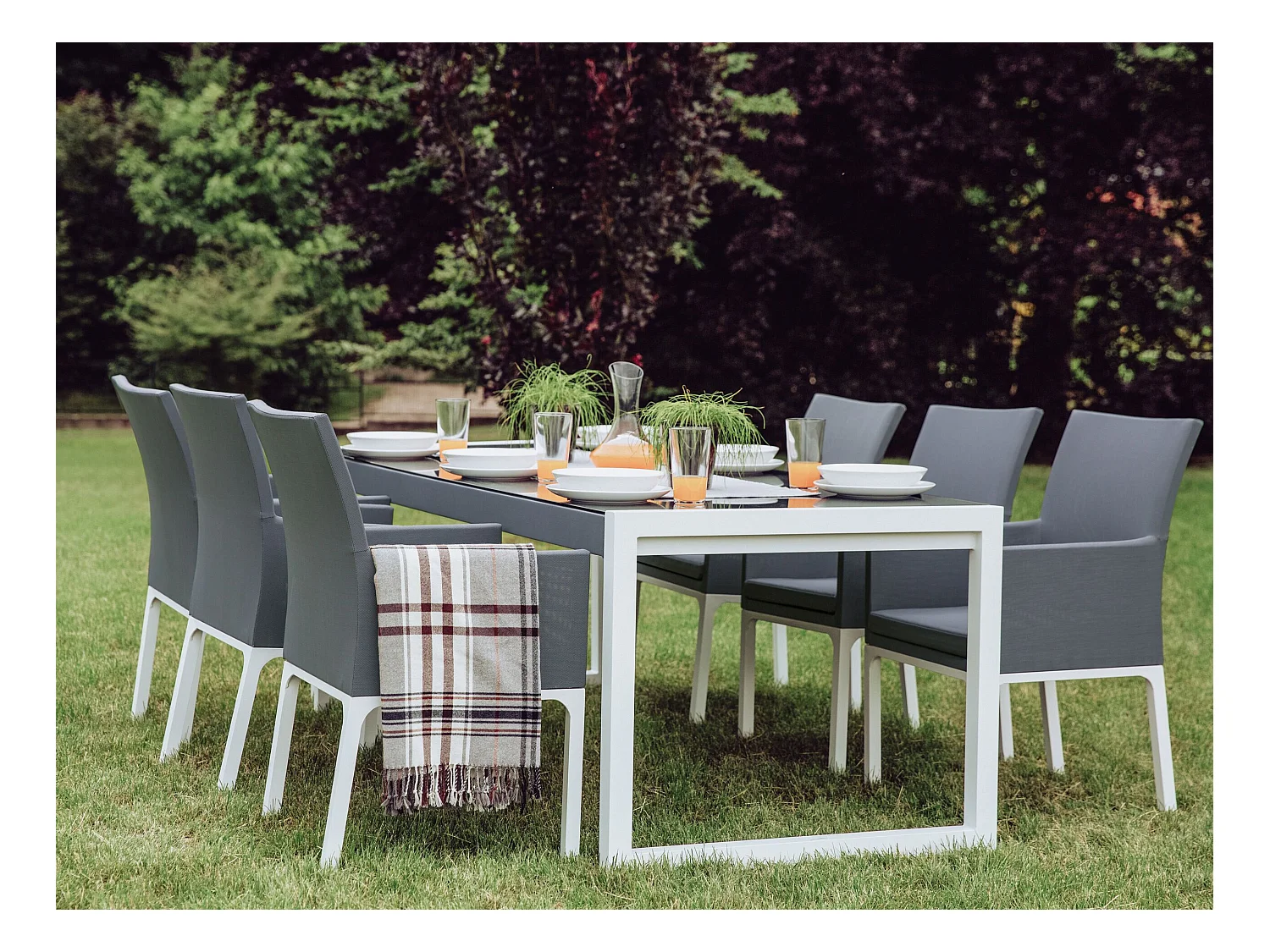 Table de salle à manger de jardin BACOLI 210 cm 90 cm Verre Blanc cassé