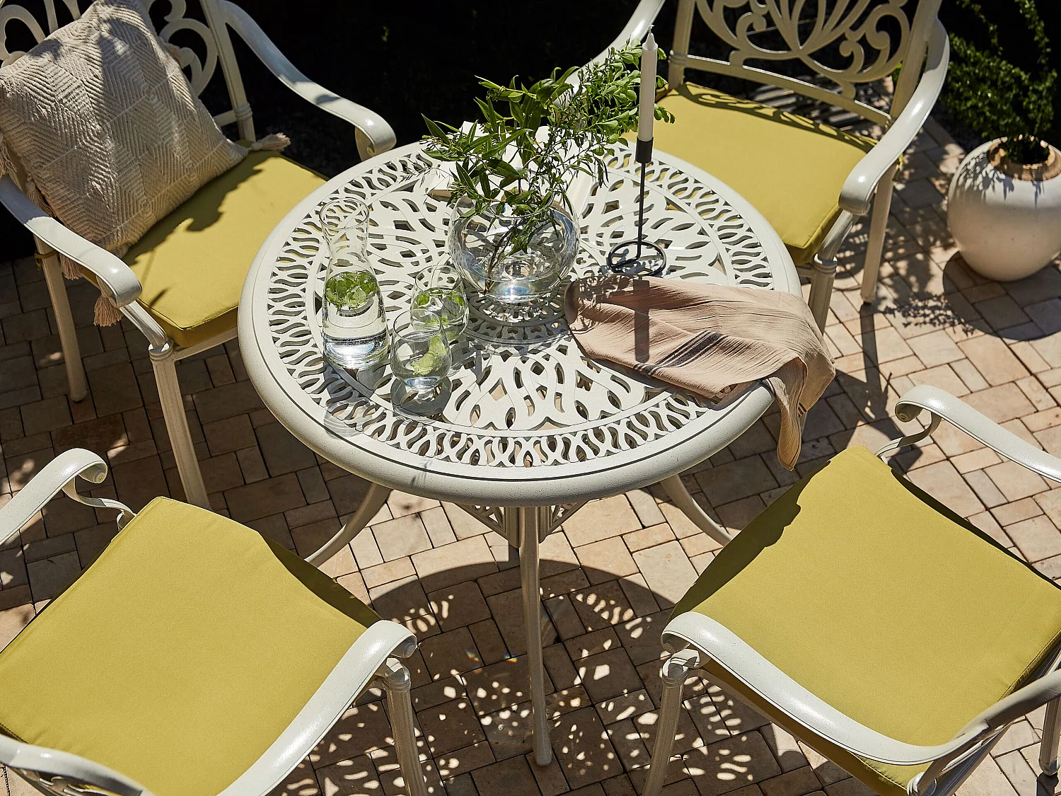 Table bistrot ANCONA 90 cm 90 cm Métal Blanc cassé