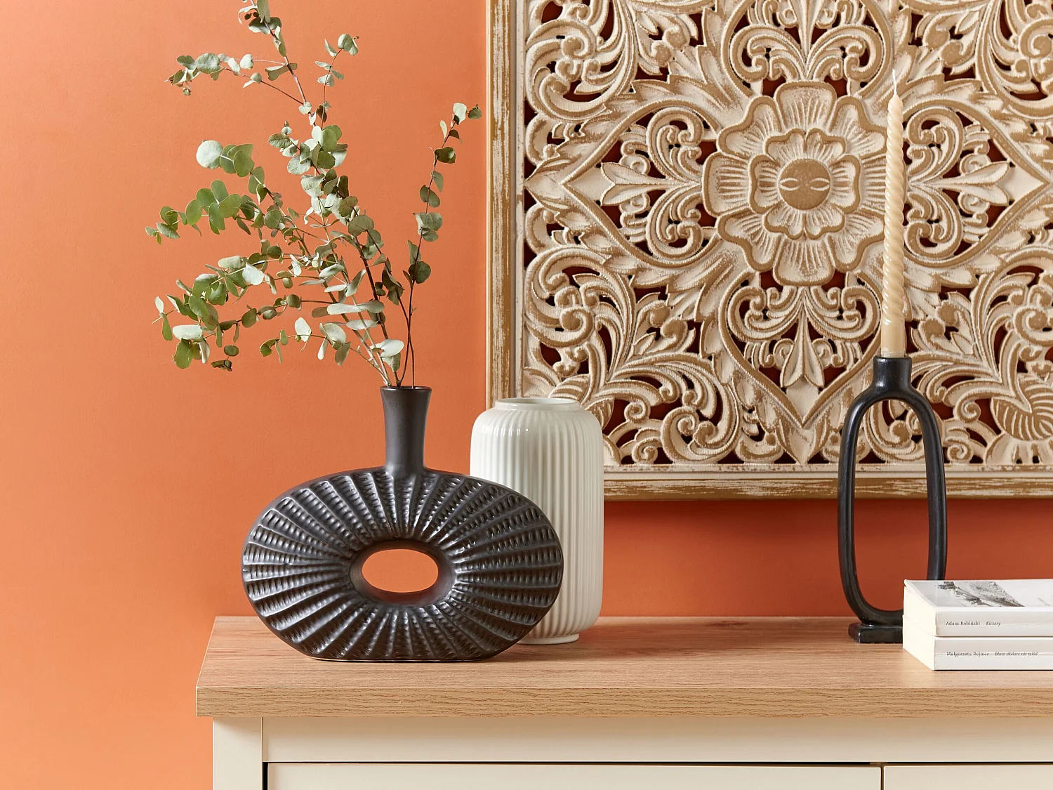 Decovaas ARWAD Steengoed 24 cm Zwart