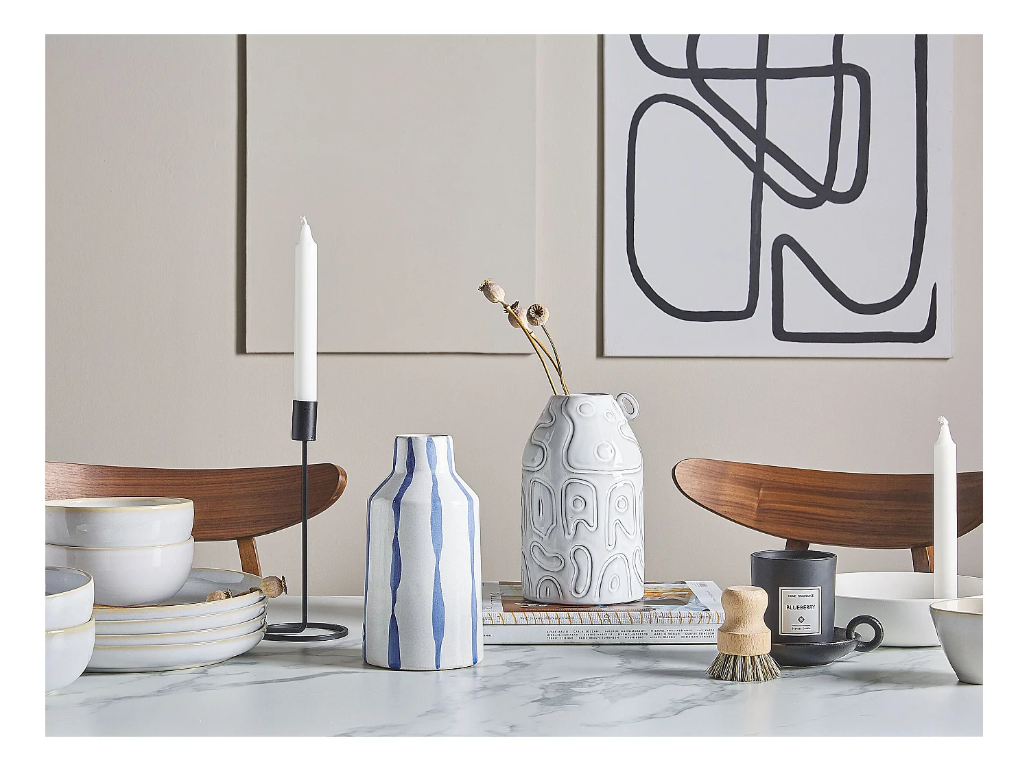 Blumenvase aus Steinzeug weiß mit Streifen blau Dekoration Retro Vintage Assus