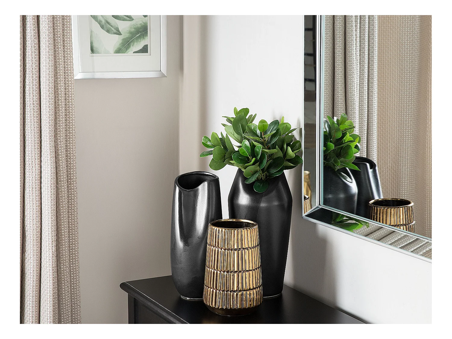 Decovaas DERBE Steengoed 32 cm Zwart