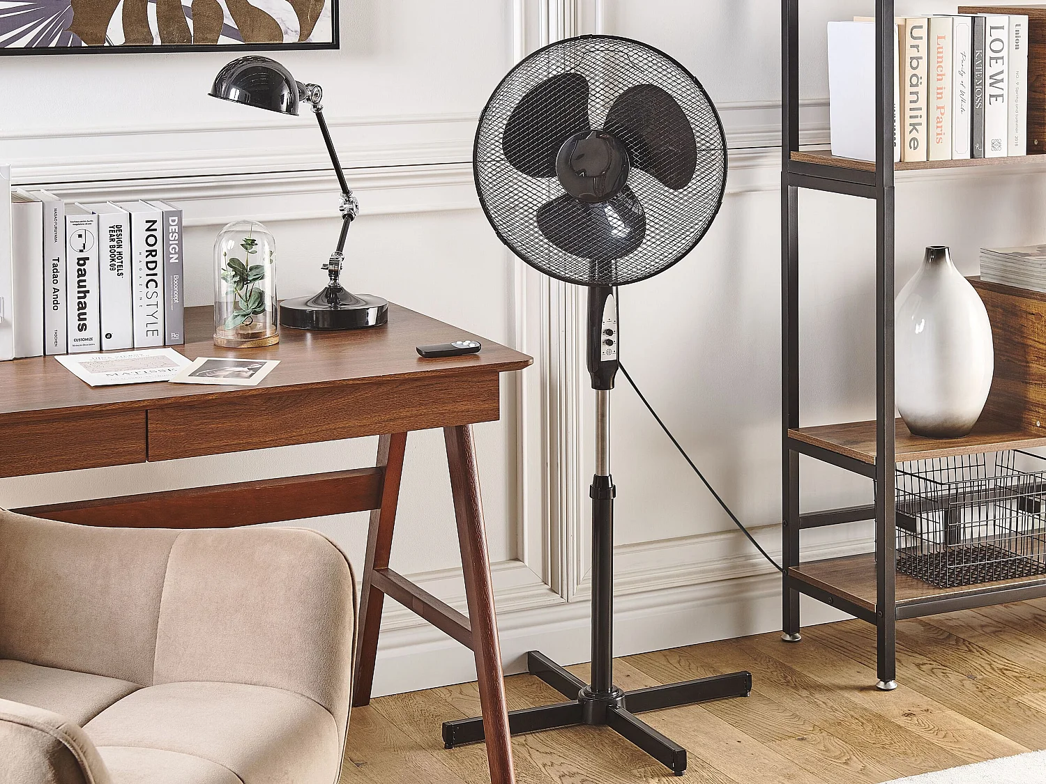 Ventilateur sur pied en métal noir SPAY