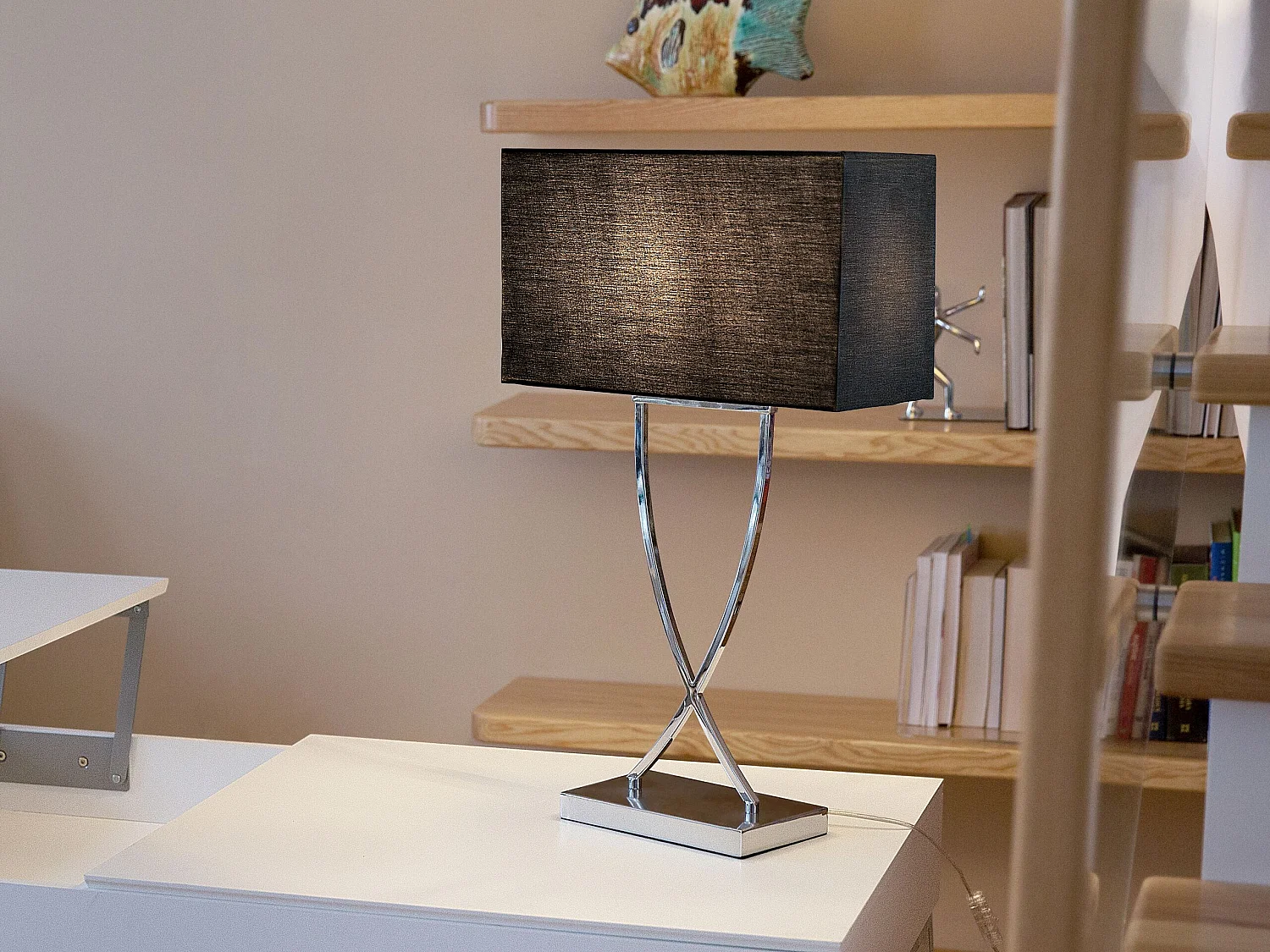 Lampe à poser YASUNI Métal Noir