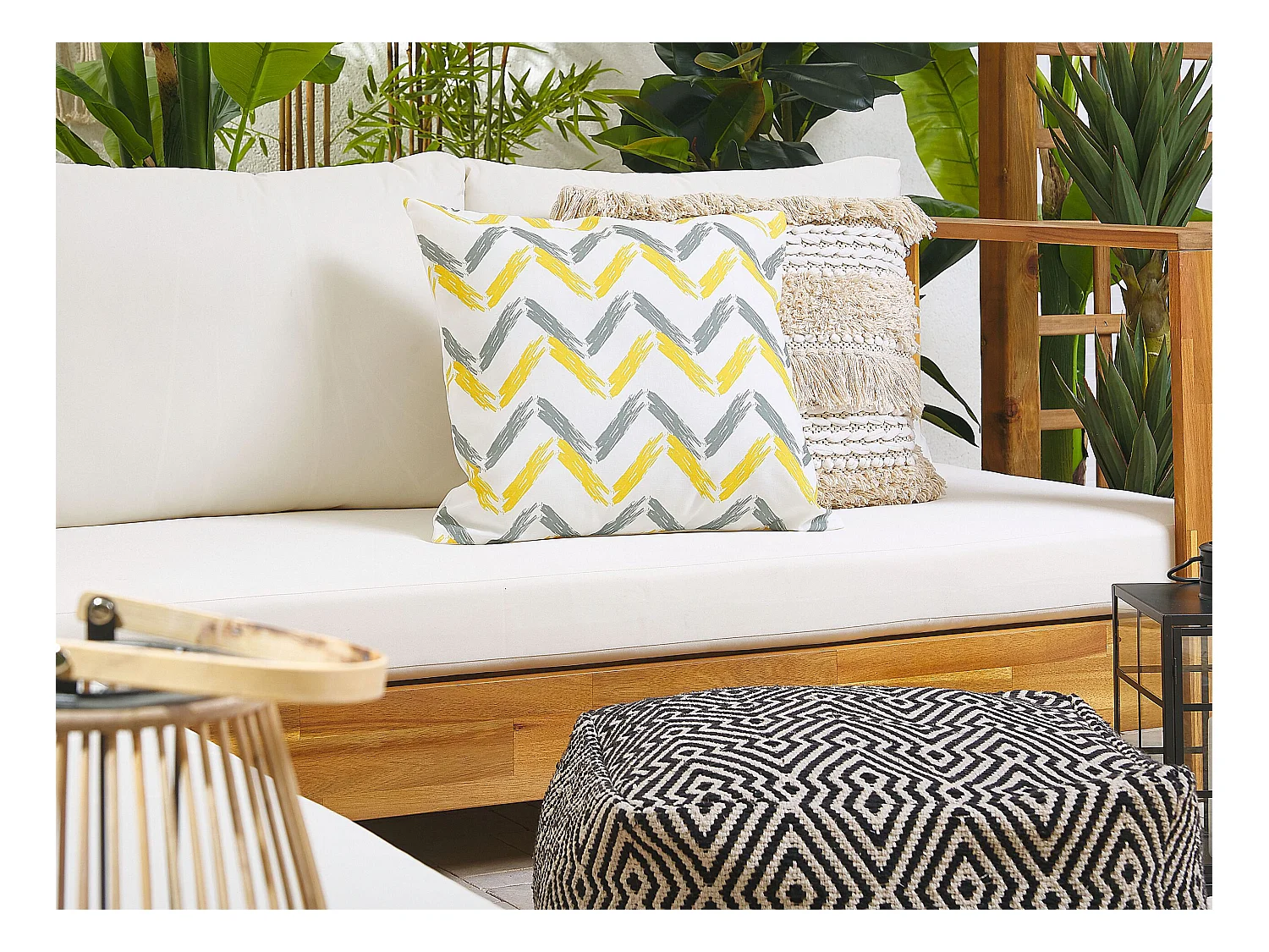 Zestaw 2 poduszek ogrodowych AFFILE Wzór zygzak 45 x 45 cm Kolorowy