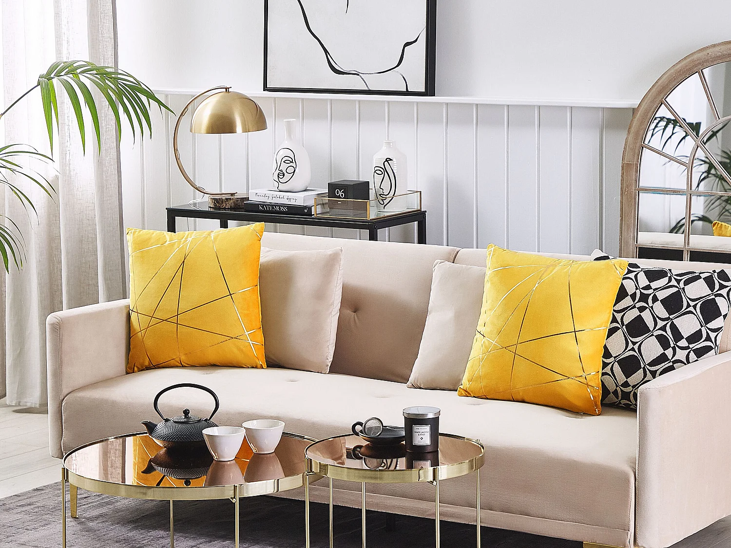 Dekokissen mit Füllung 2er Set gelb / gold geometrisch Samtstoff 45x45 cm Pinus