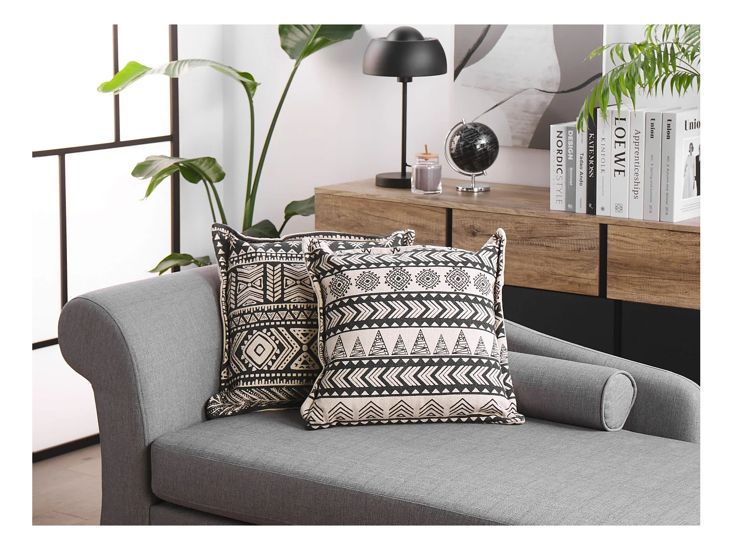 Lot de 2 coussins décoratifs HENTEPE Coton 45 x 45 cm Noir Motif géométrique