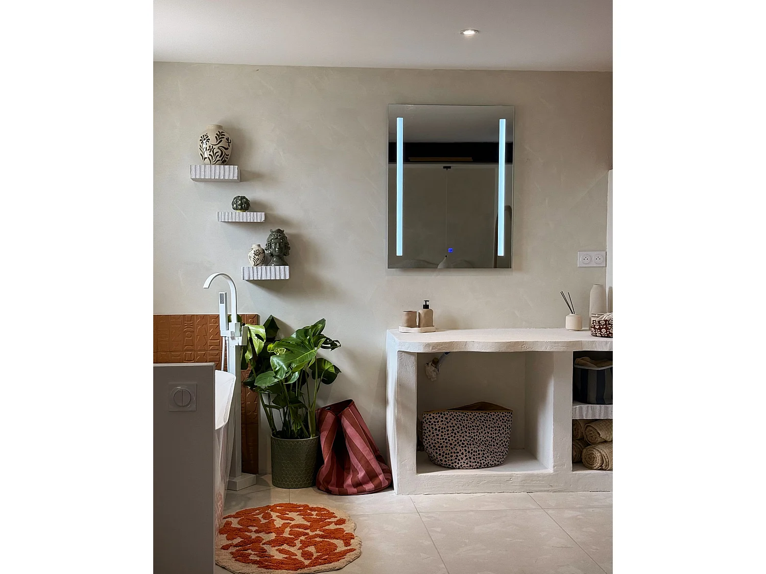 LED badkamerspiegel MARTINET 70 cm 90 cm Zilver