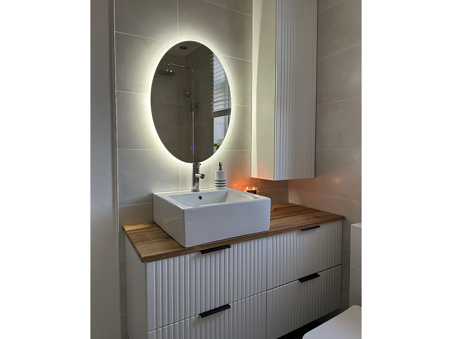 LED-Badezimmer-Spiegel VIRIAT 60 cm 80 cm Silber