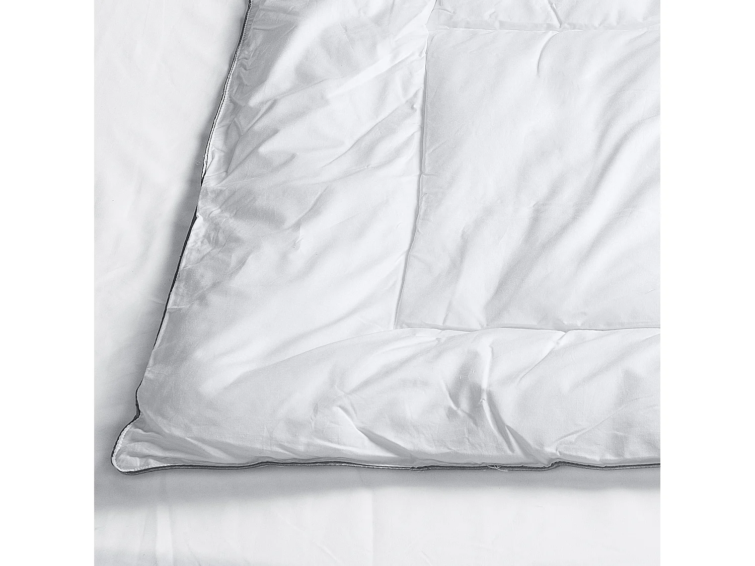 Bettdecke Japara Baumwolle weiß 220 x 240 cm Mikrofaser Füllung extra warm Howerla