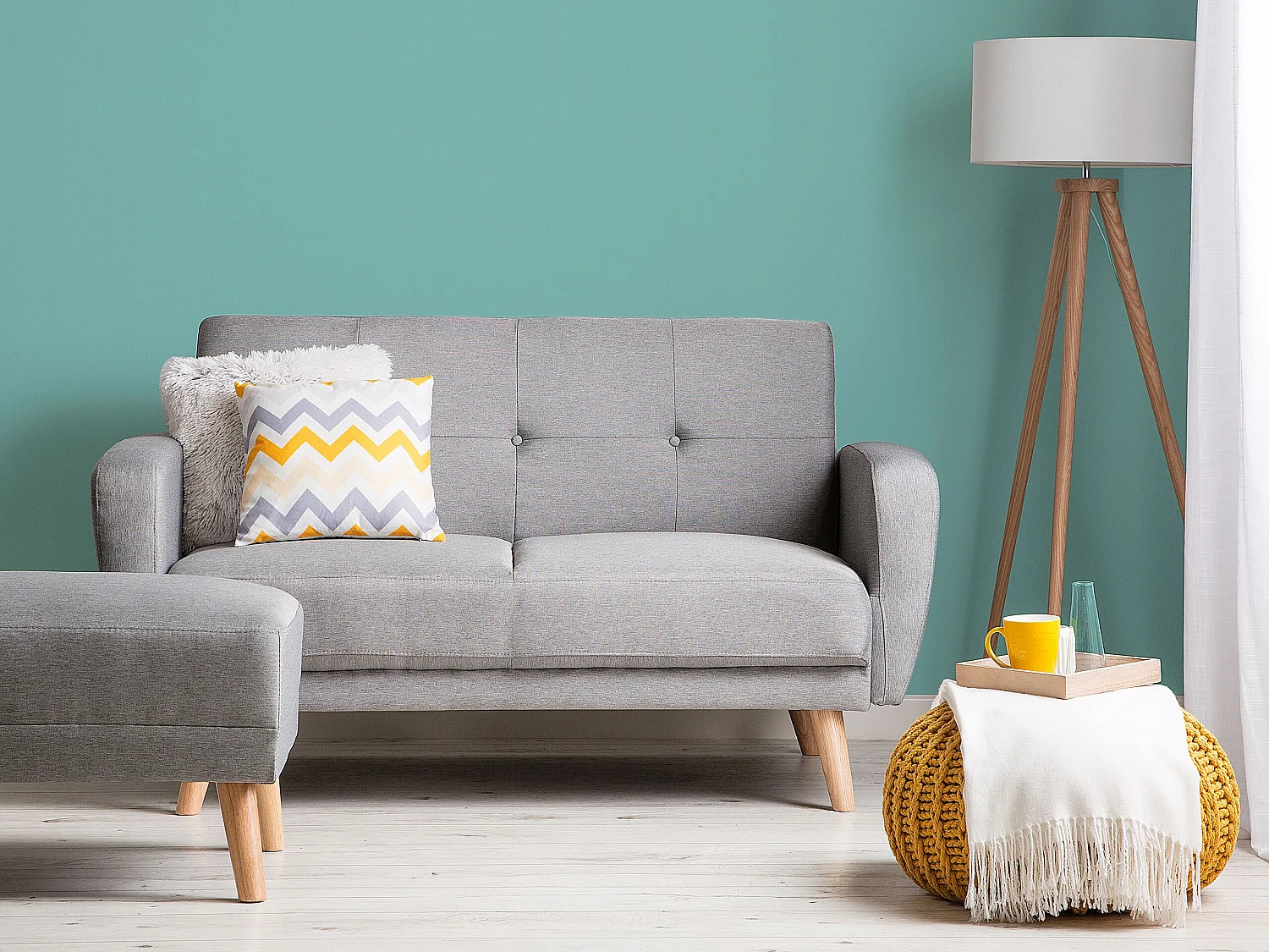 2-Sitzer Sofa Stoffbezug grau mit Schlaffunktion Holzbeine Schlafsofa Florli