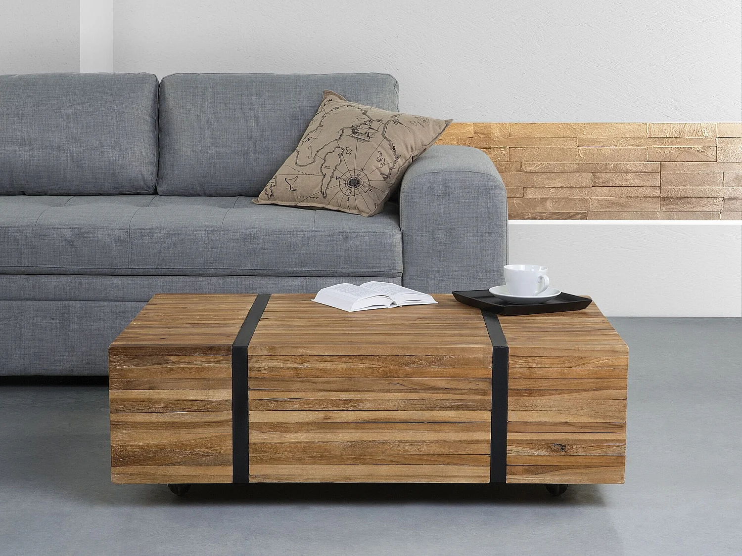 Couchtisch GANDER Teakholz Braun