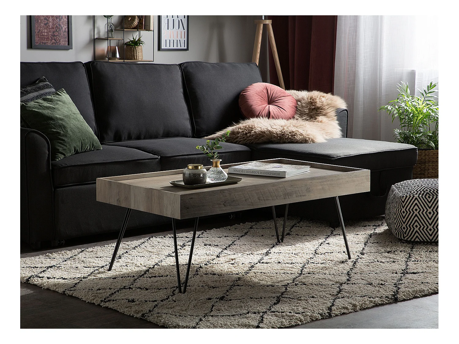 Industrieller Wohnzimmertisch Holz-Optik Couchtich dunkler Holzfarbton Welton