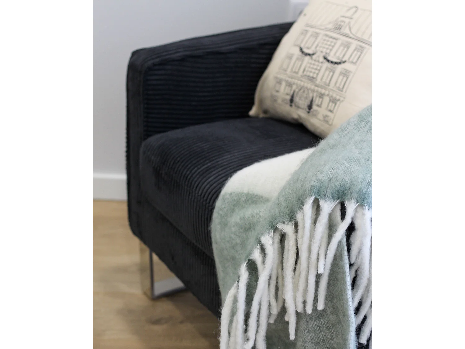 Sillón VIND Pana Negro