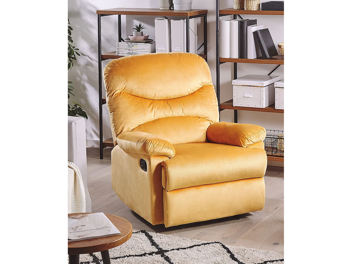 Fauteuil inclinable ESLOV Repose-pieds inclus Velours Moutarde