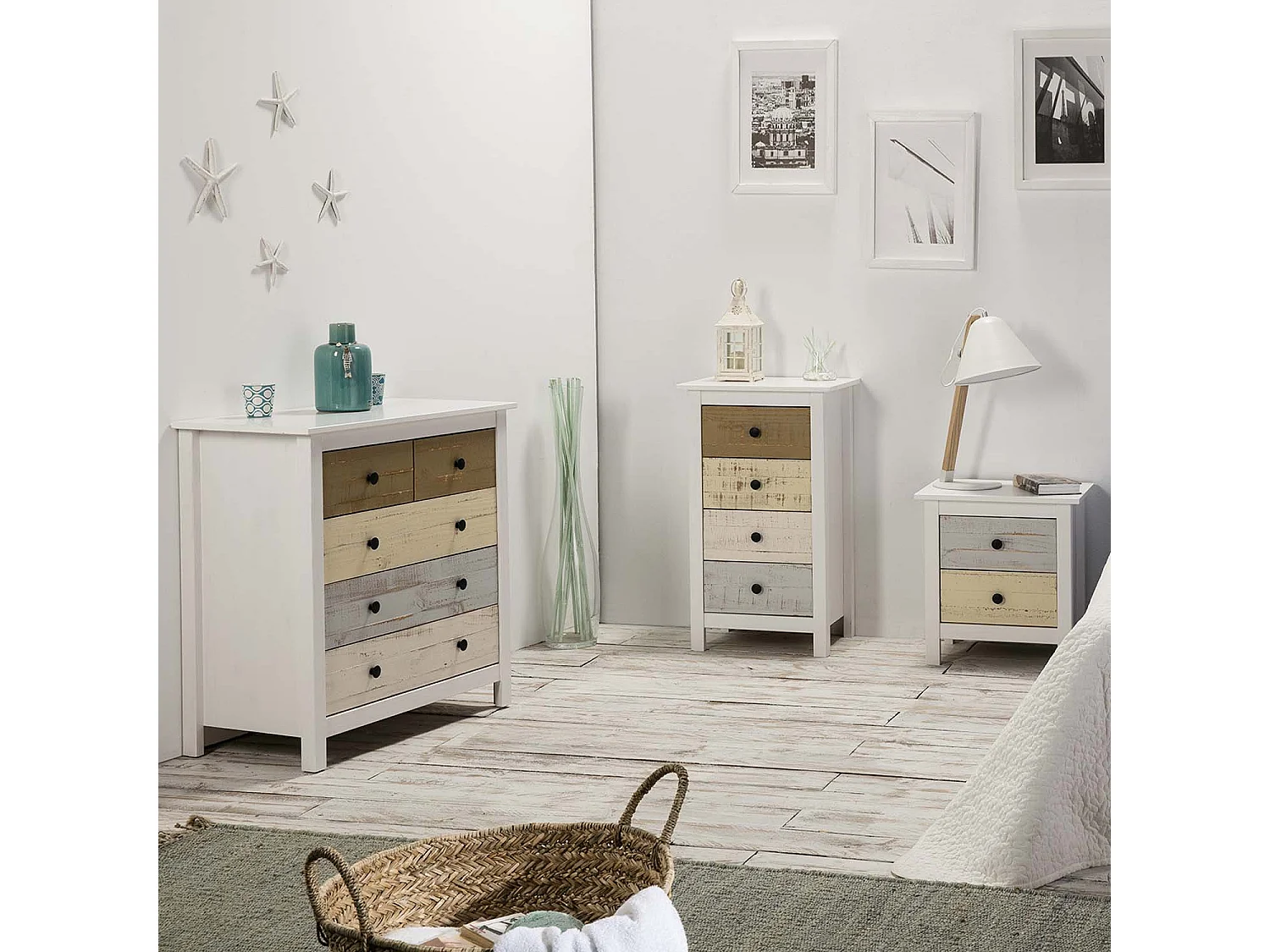 Commode 5 tiroirs Magda dans les tiroirs Blanc et Multicolores, 79 cm Longueur