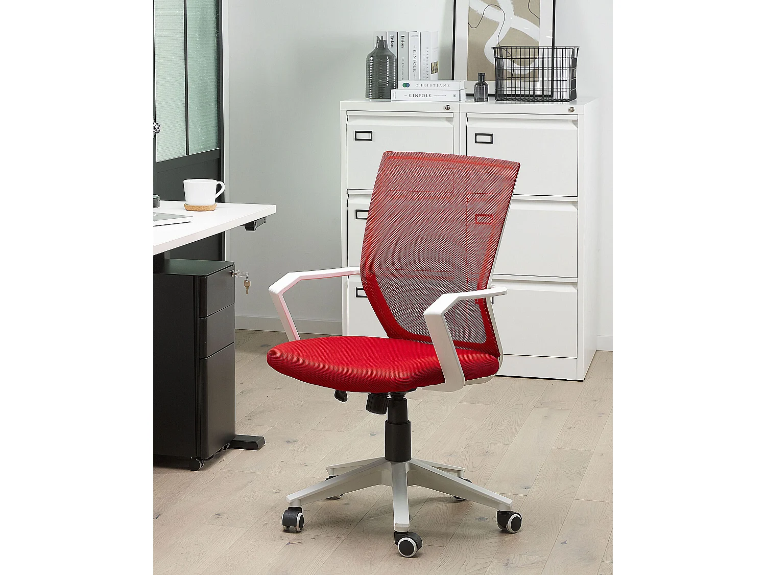 Trendy Bürostuhl drehbar höhenverstellbar mit Gasdruckfeder rot Relief