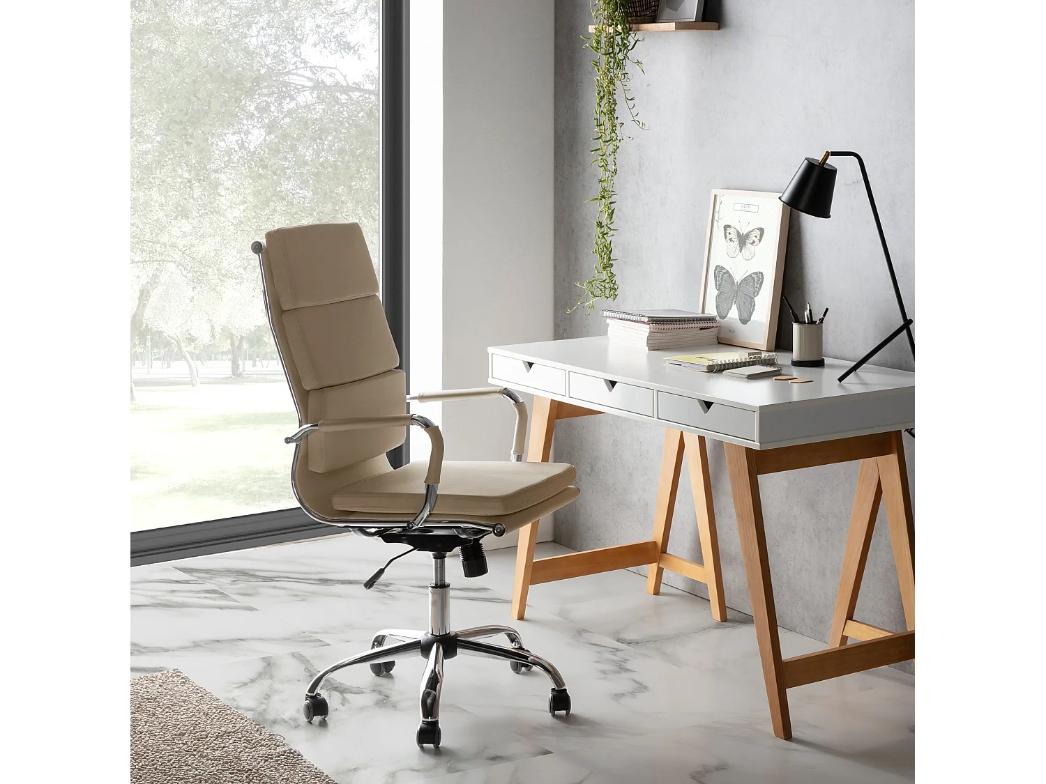 Sedia da Ufficio Morgan reclinabile Taupe, Ecopelle, Sedia Executive con poggiatesta Imbottito, Altezza Regolabile, Design ergonomico