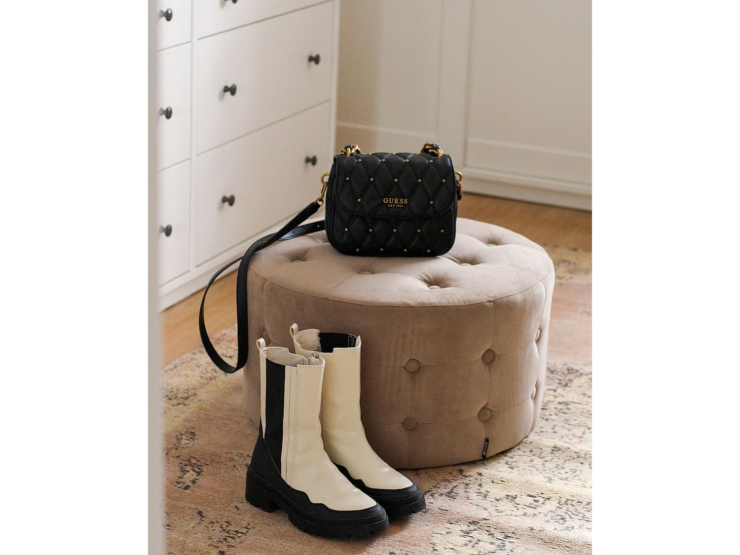 Pouf TAMPA Samtstoff Sandbeige 55 cm 55 cm 30 cm