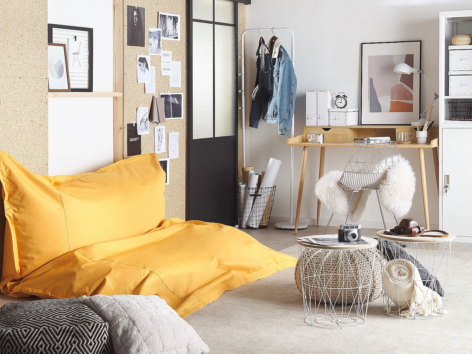 Pouf poire 600 L FUZZY 180 cm 230 cm Jaune