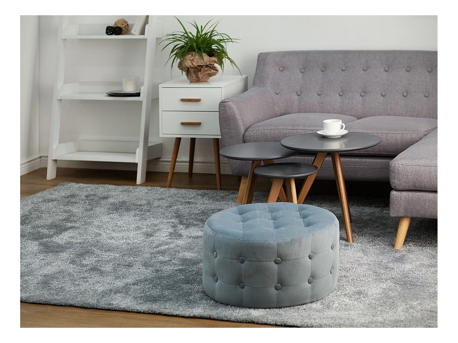 Poef TAMPA Fluweel Lichtgrijs 55 cm 55 cm 30 cm