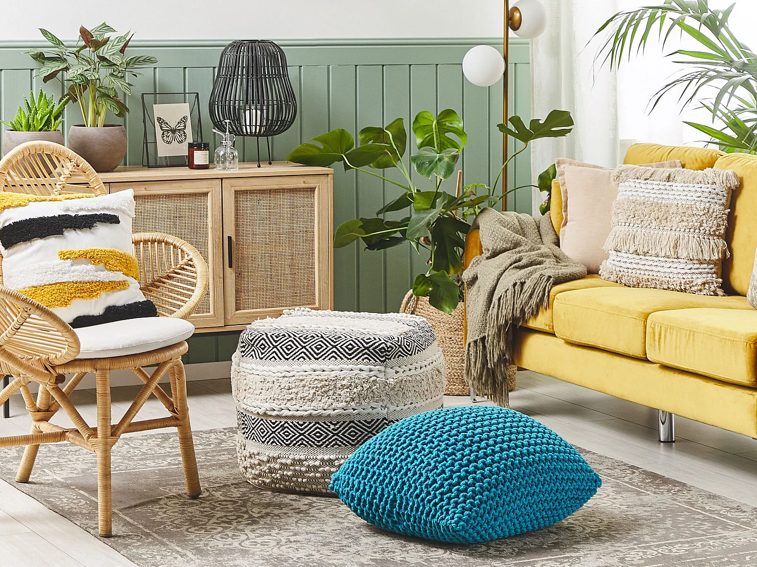 Moderner Pouf in Seeblau 55 x 50 x 31 cm rechteckig Conrad II