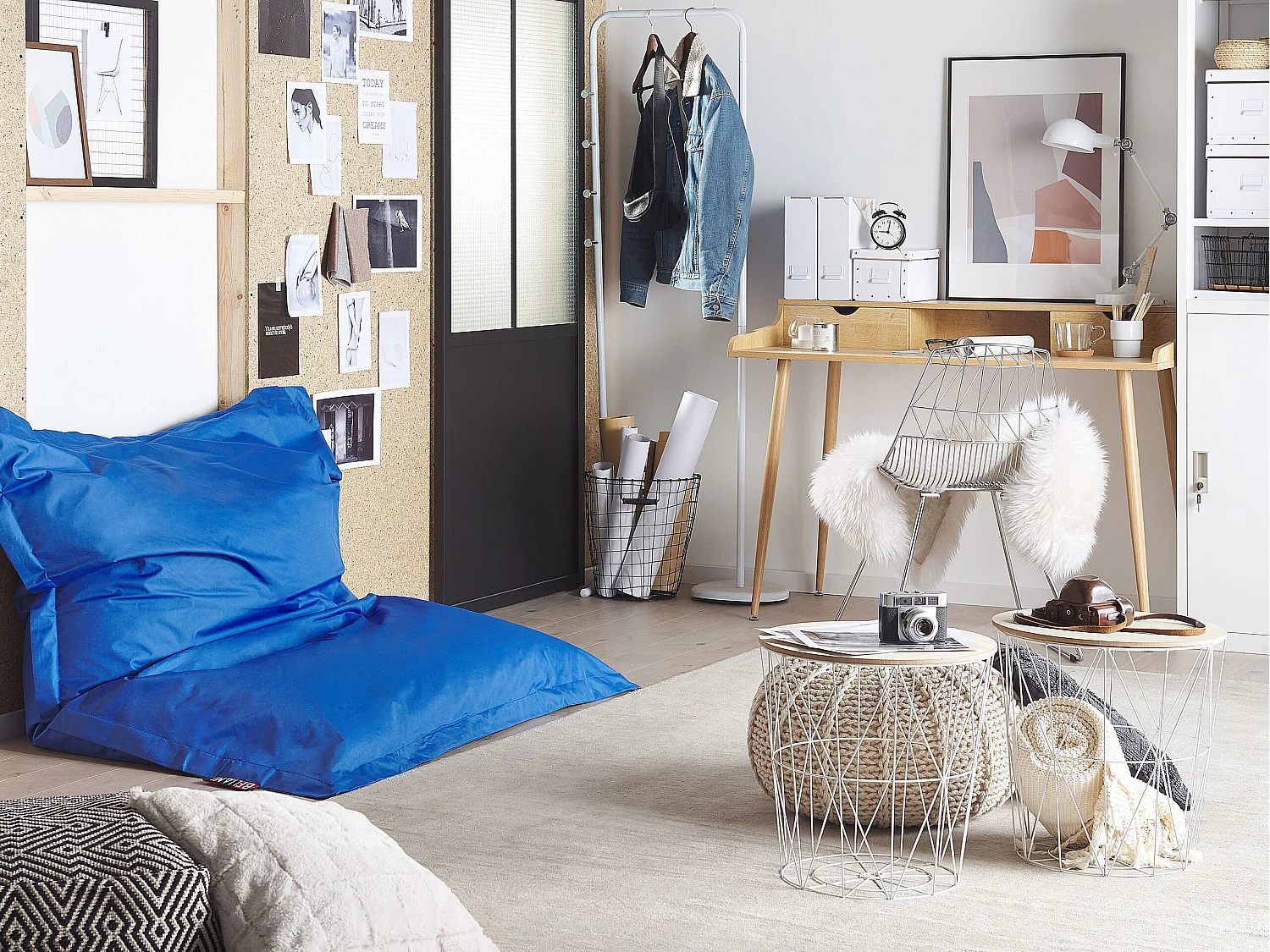 Pouf poire 300 L FUZZY 140 cm 180 cm Bleu foncé