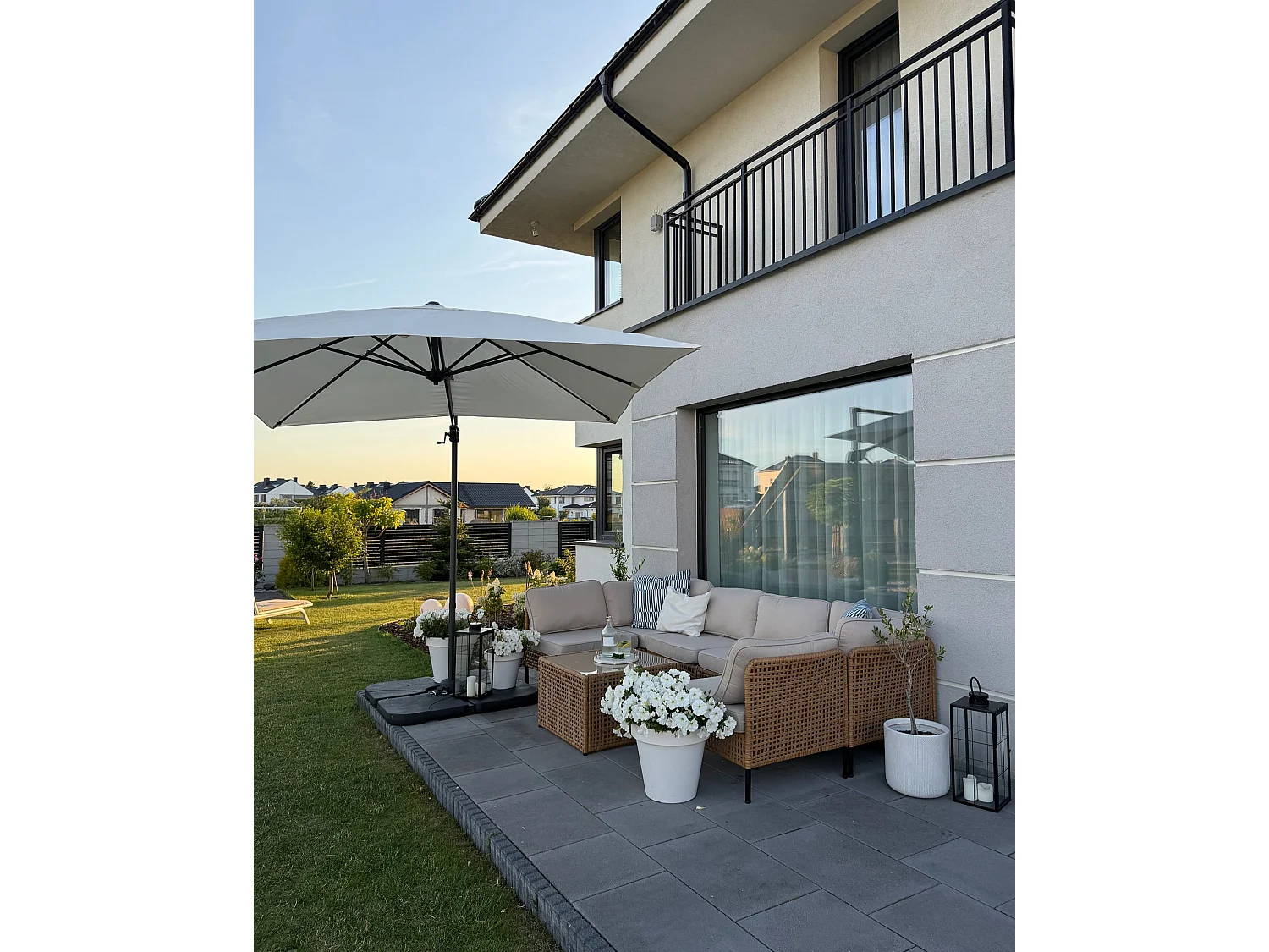 Ombrellone a sbalzo 250 cm MONZA Beige chiaro