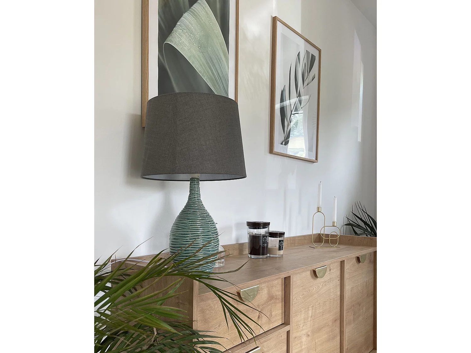 Moderne Tischlampe Keramik/Polyester geschnürte Optik grün Atsas